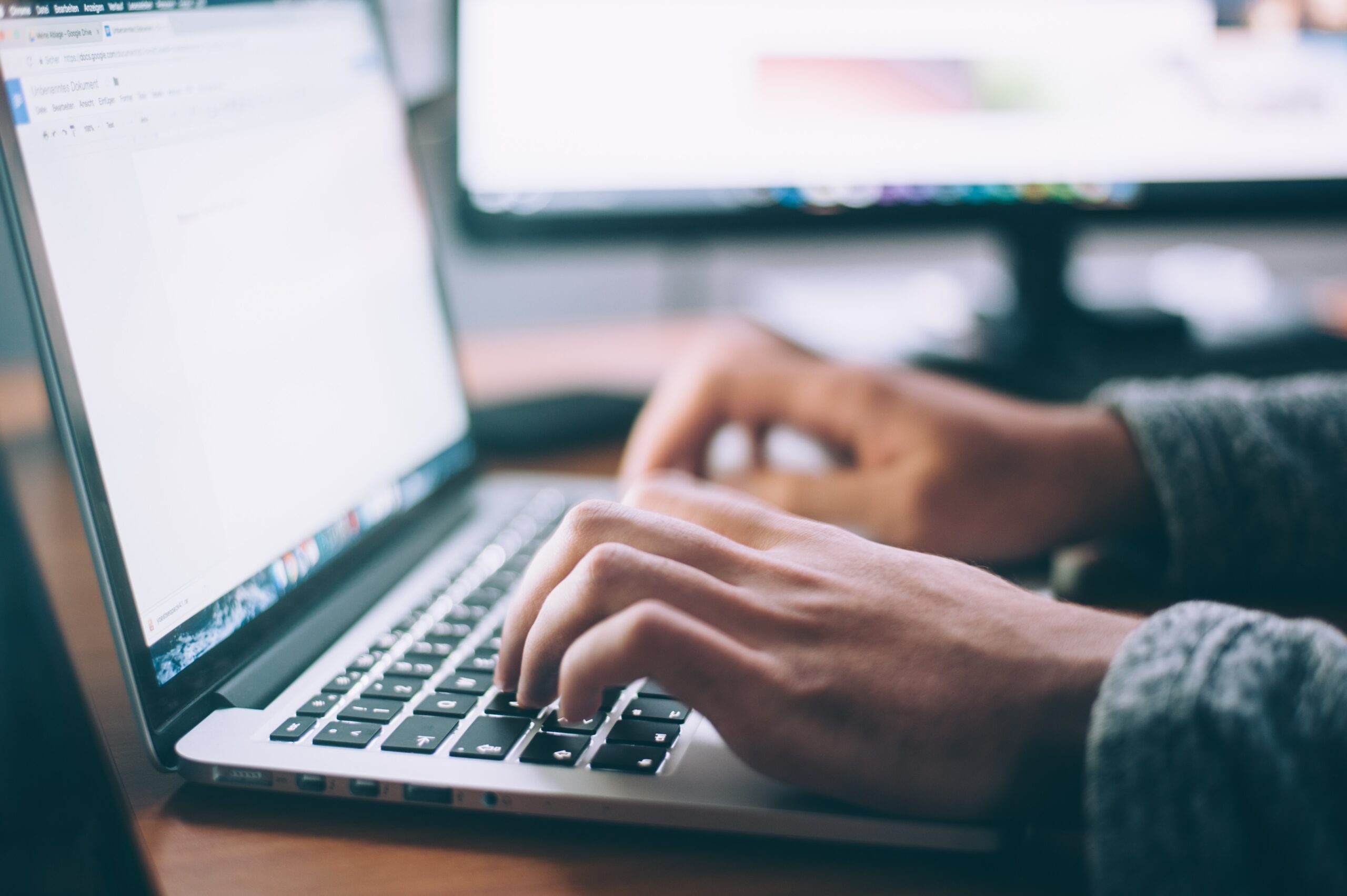 New eBook: Transforming Customer Support with AI